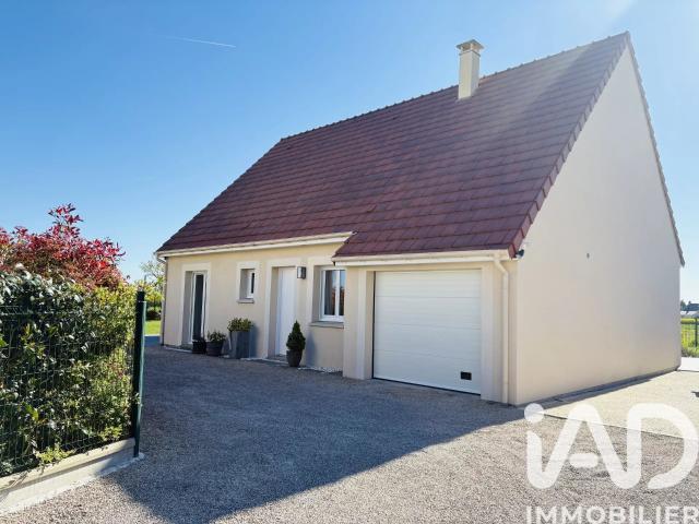 Maison vente à Orléans, Saint-ay