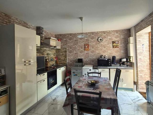 Maison vente à Senlis, Chambly