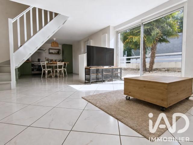 Maison vente à Saint-Amand-Montrond, Vallenay