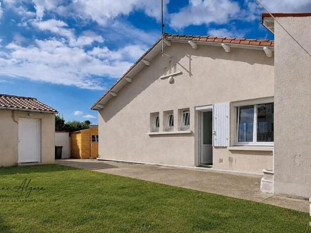 Maison vente à Saintes, La Clisse