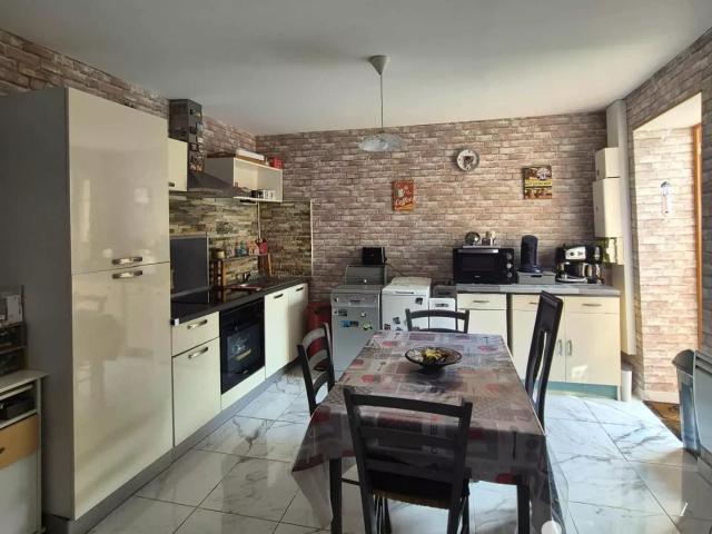 Maison vente à Senlis, Chambly