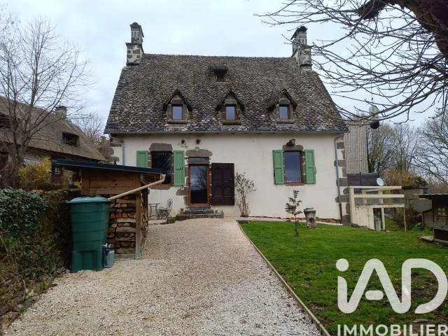Maison vente à Mauriac, Saint-martin-cantalès