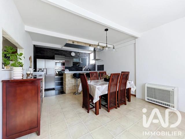 Maison vente à Sens, Paron