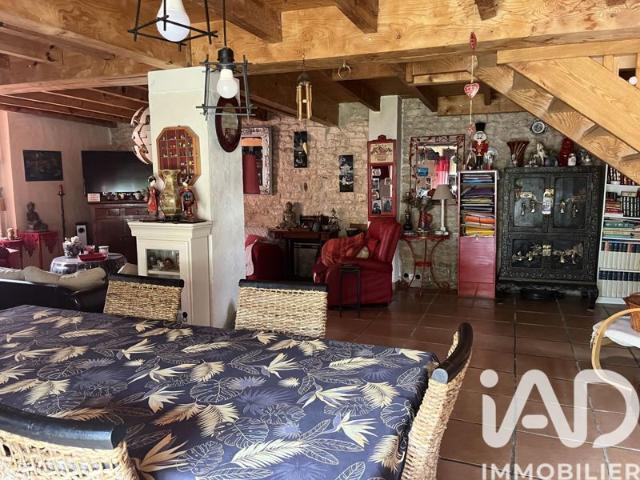 Maison vente à Saintes, Arces