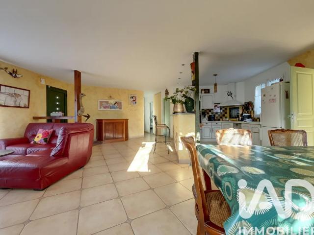 Maison vente à Castres, Sorèze