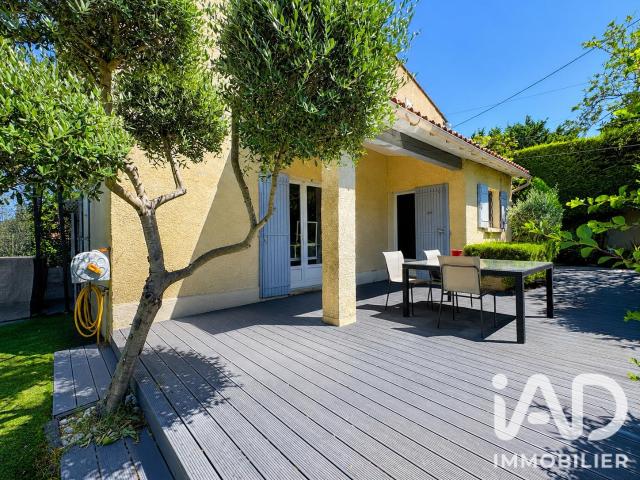 Maison vente à Nîmes, Les Angles