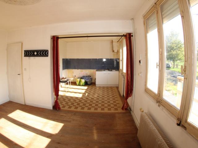 Maison vente à Vitry-le-François, Charmont