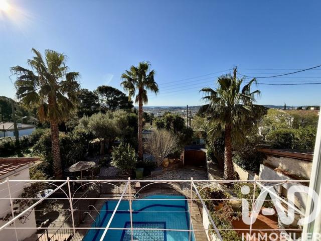 Maison vente à Arrondissement de Toulon, Toulon