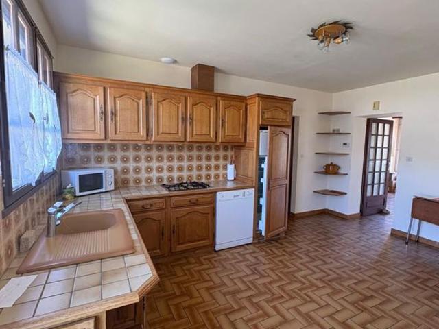 Maison vente à Bressuire, Pugny