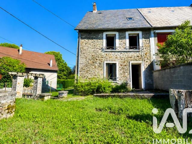 Maison vente à Ussel, Saint-victour