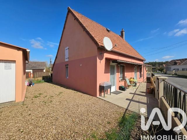 Maison vente à Les Roses, Cercy-la-Tour