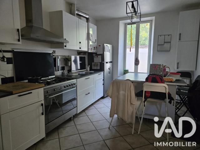 Maison vente à Sens, Villeblevin