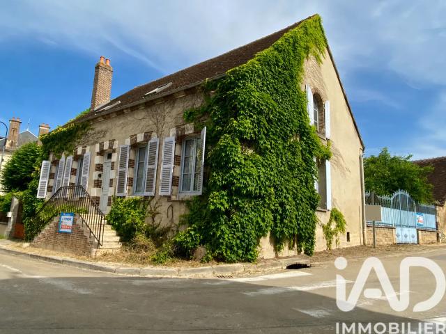 Maison vente à Auxerre, Bourgogne-Franche-Comté
