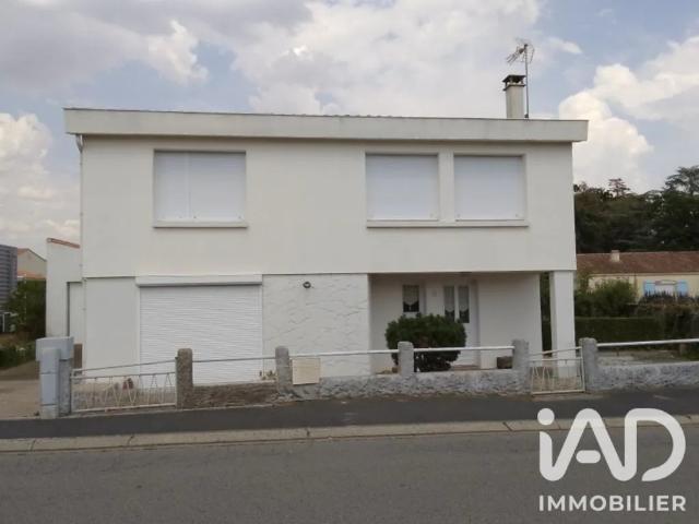 Maison vente à La Roche-sur-Yon, Le Poiré-sur-vie