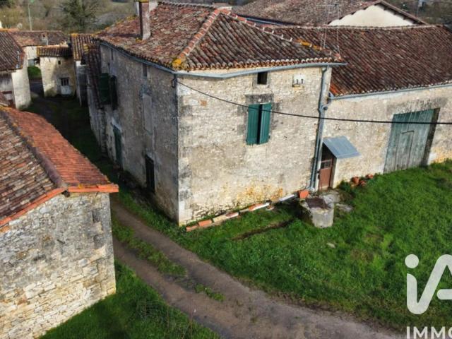 Ferme vente à Angoulême, Feuillade