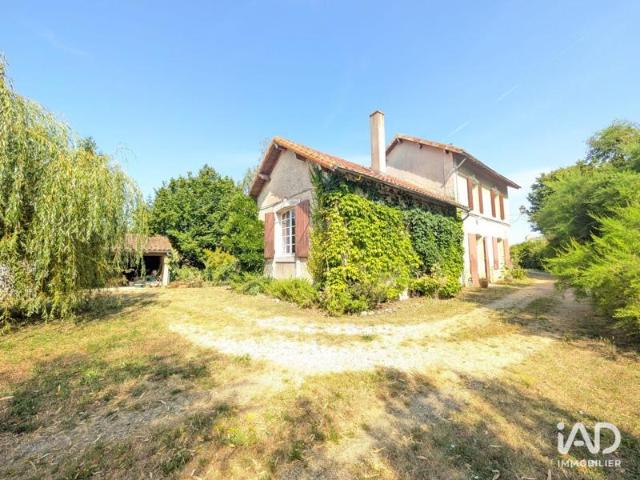 Maison vente à Montmorillon, Bouresse