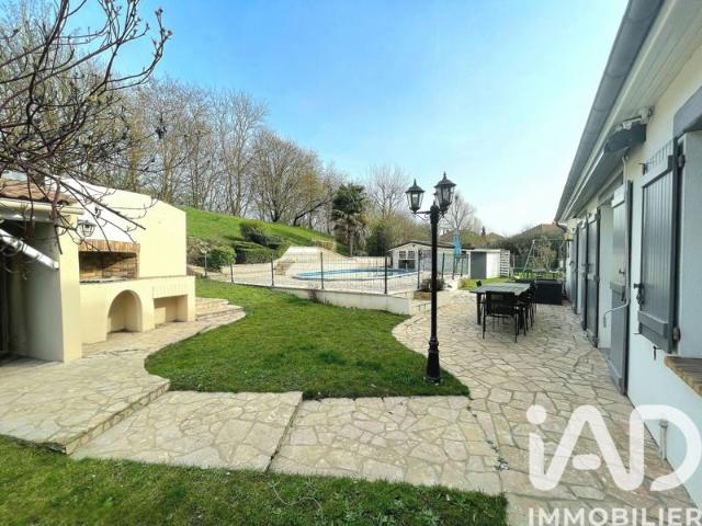 Maison vente à Évry, Lisses