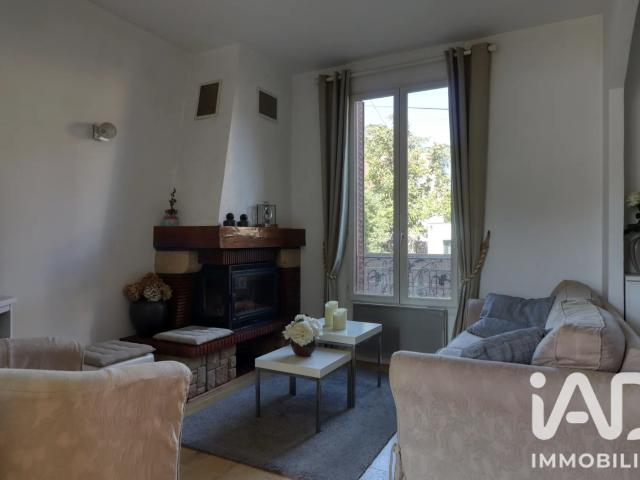 Maison vente à Saint-Germain-en-Laye, Carrières-sur-seine