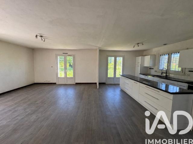 Maison vente à Jonzac, Bois
