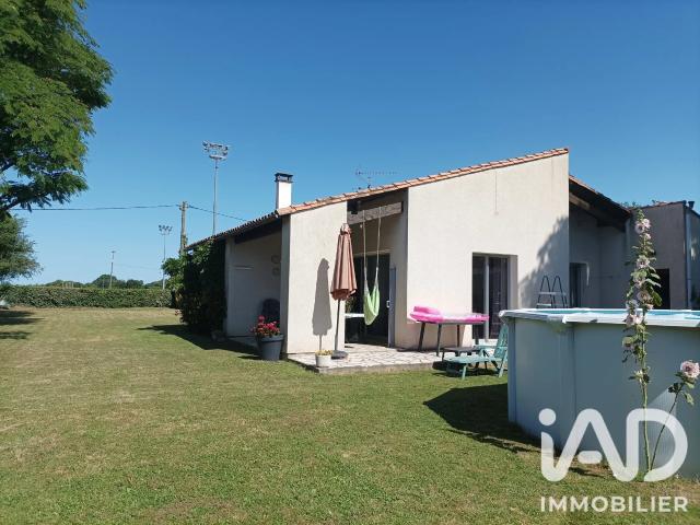 Maison vente à Saintes, Corme-royal