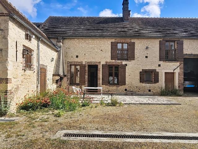 Maison vente à Sens, Champlay
