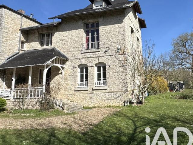 Maison vente à Fontainebleau, Poligny
