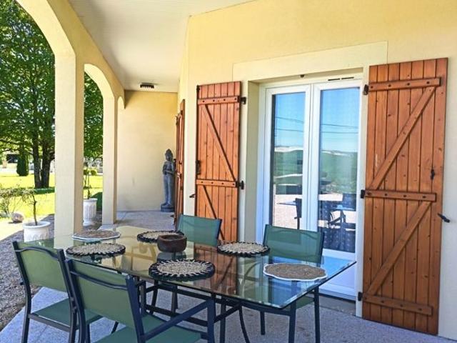 Maison vente à Libourne, Les Peintures
