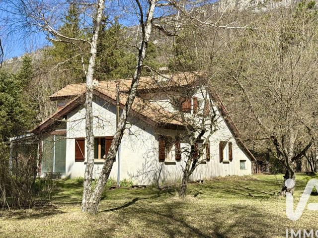 Maison vente à Grasse, Valderoure