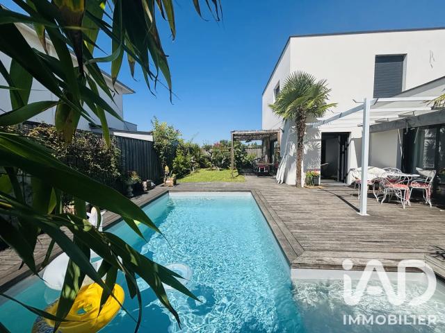 Maison vente à Bordeaux, Artigues-près-bordeaux