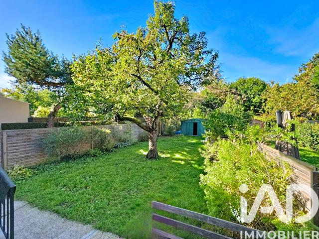 Maison vente à Nanterre, Suresnes