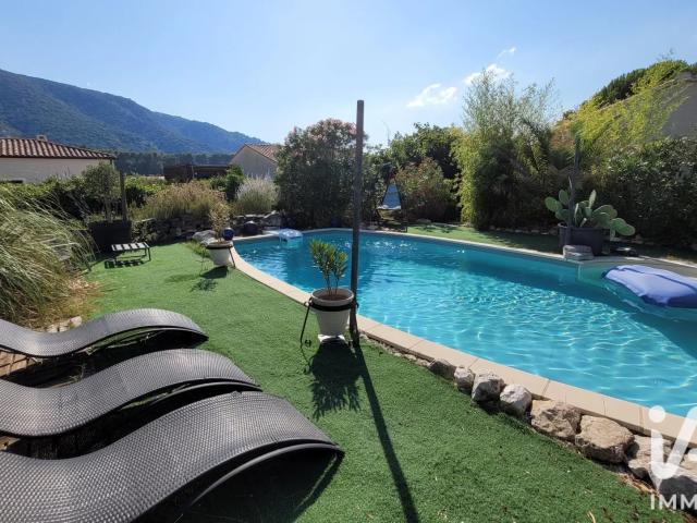 Maison vente à Apt, Maubec