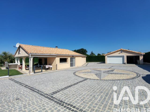 Maison vente à Confolens, Nieuil