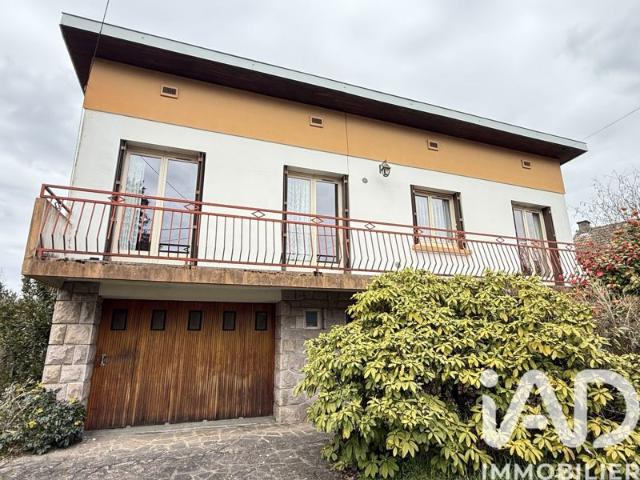 Maison vente à Ussel, Saint-victour