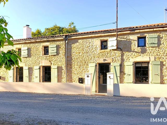 Maison vente à La Bourdonnerie, Genouillé
