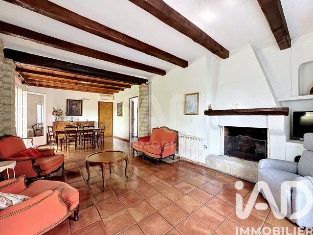 Maison vente à Avignon, Saumane-de-vaucluse