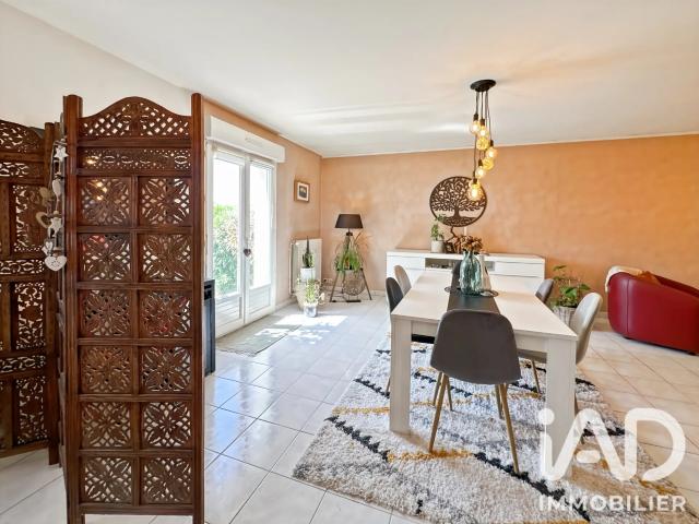 Maison vente à Sens, Cuy
