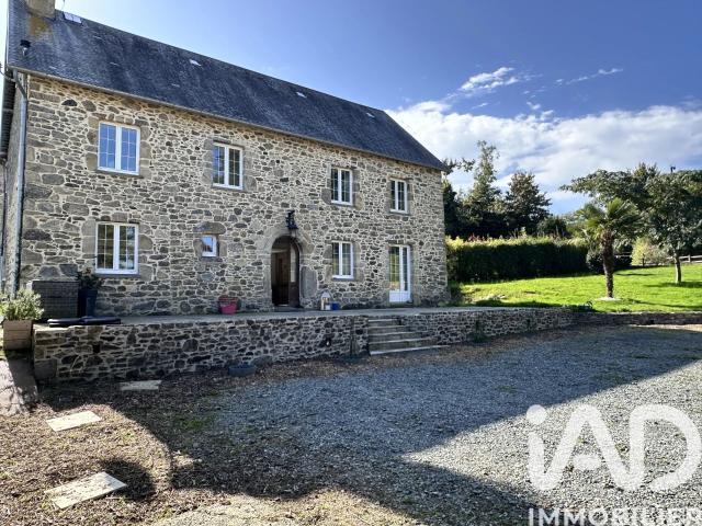 Maison vente à Coutances, Monthuchon