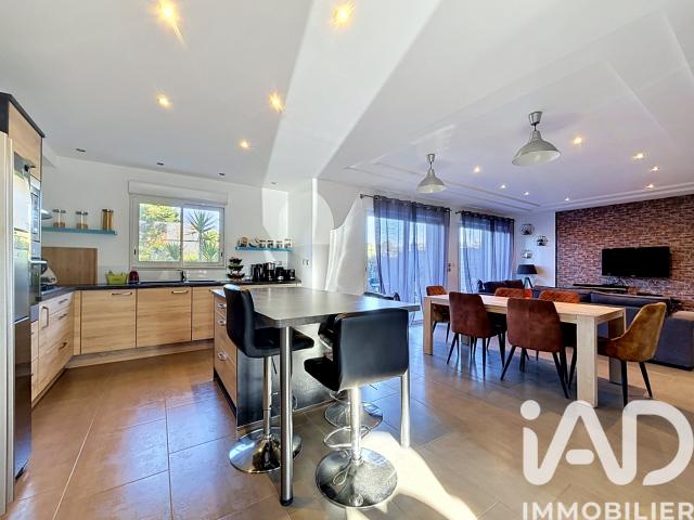 Maison vente à Arrondissement de Toulon, Toulon