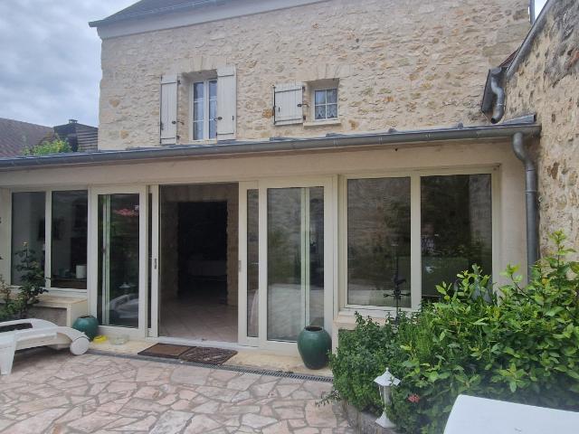 Maison vente à Pontoise, Le Perchay