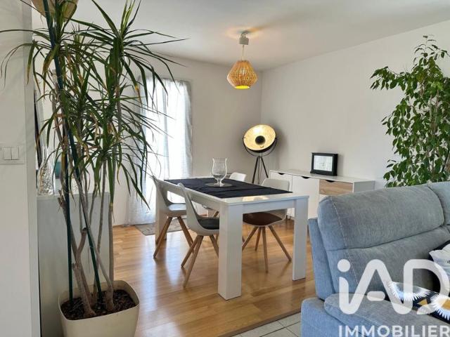 Maison vente à Carpentras, Grillon