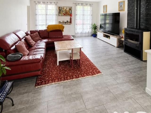 Maison vente à Pontoise, Avernes