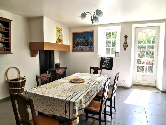 Maison vente à Oloron-Sainte-Marie, Urdos