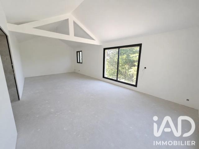 Maison vente à Étampes, La Ferté-alais