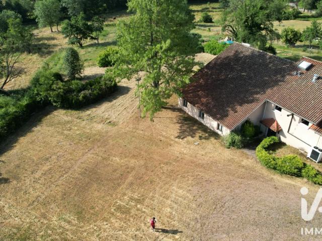 Maison vente à Roanne, Saint-haon-le-vieux