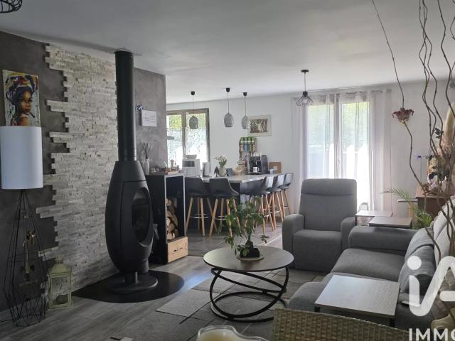 Maison vente à Sens, Saint-valérien