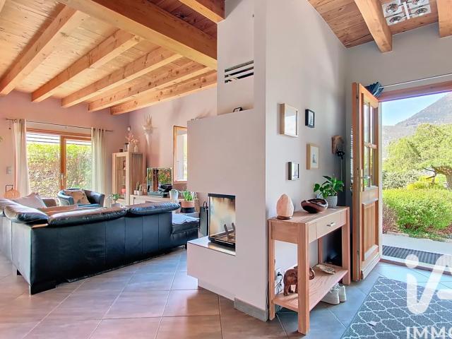 Maison vente à Annecy, Cons-sainte-colombe