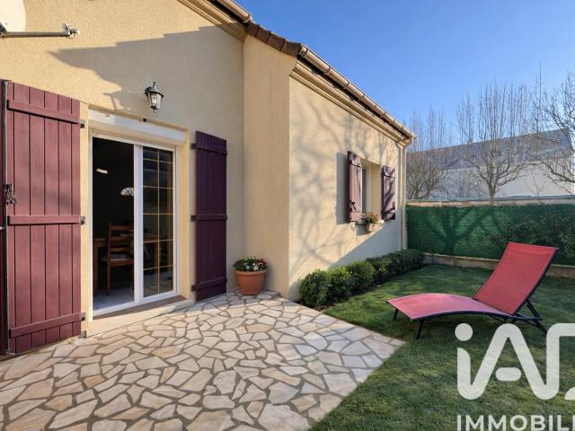 Maison vente à Melun, Guignes
