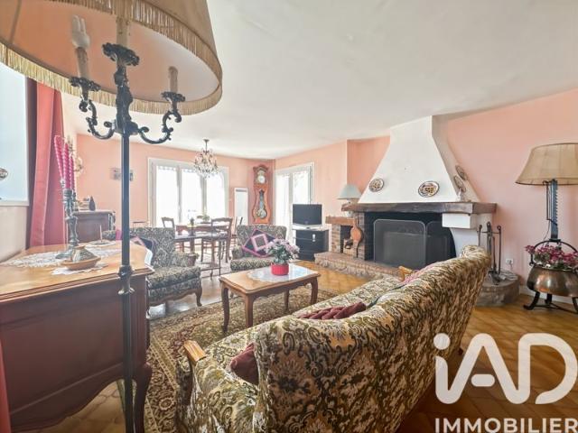 Maison vente à Palaiseau, La Ville-du-bois