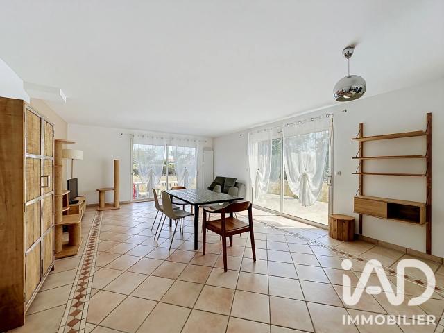 Maison vente à La Rochelle, Angliers
