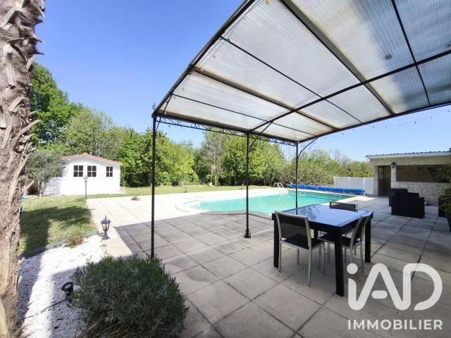 Maison vente à Rochechouart, Saint-laurent-sur-gorre